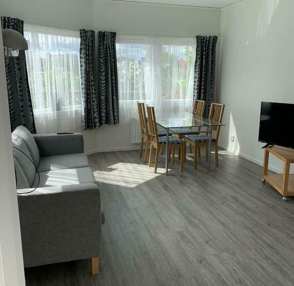 بنسيون Villa Nostan