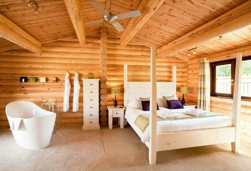 리조트 Weybread Lakes