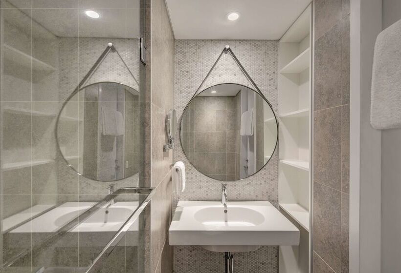 Adina Apartment Hotel Bondi Beach Sydney