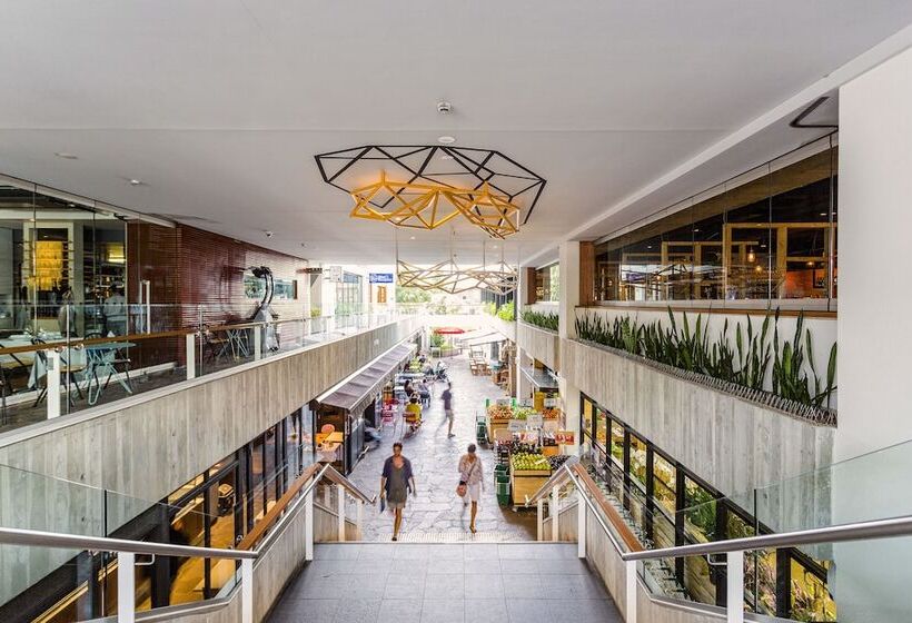 Adina Apartment Hotel Bondi Beach Sydney