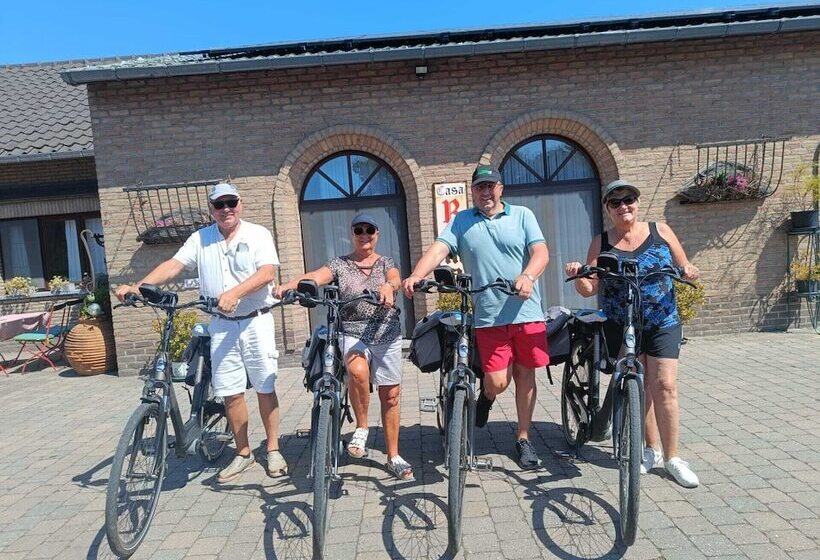 B&b Casa Roman & Vakantiewoning Voor 1 Pers Tot Max 32 Personen