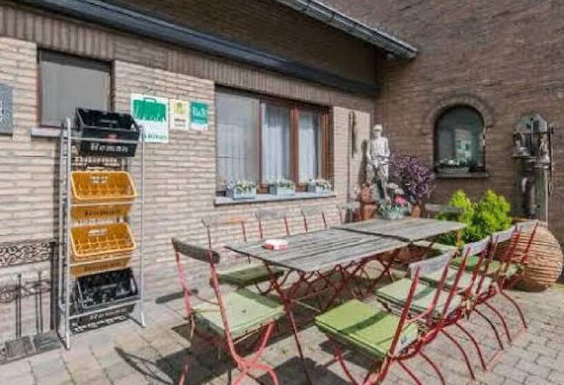 B&b Casa Roman & Vakantiewoning Voor 1 Pers Tot Max 32 Personen