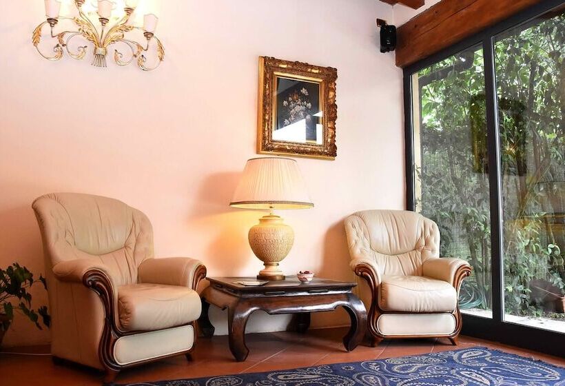 مبيت وإفطار Albergo Dimora Storica Antica Hostelleria