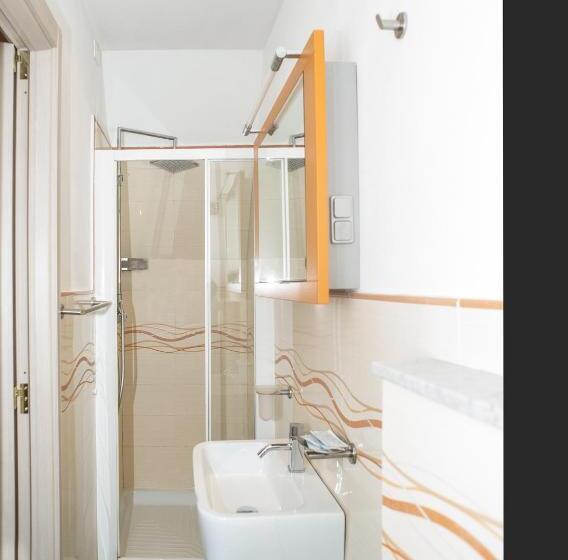 تختخواب و صبحانه I Coralli Rooms & Apartments