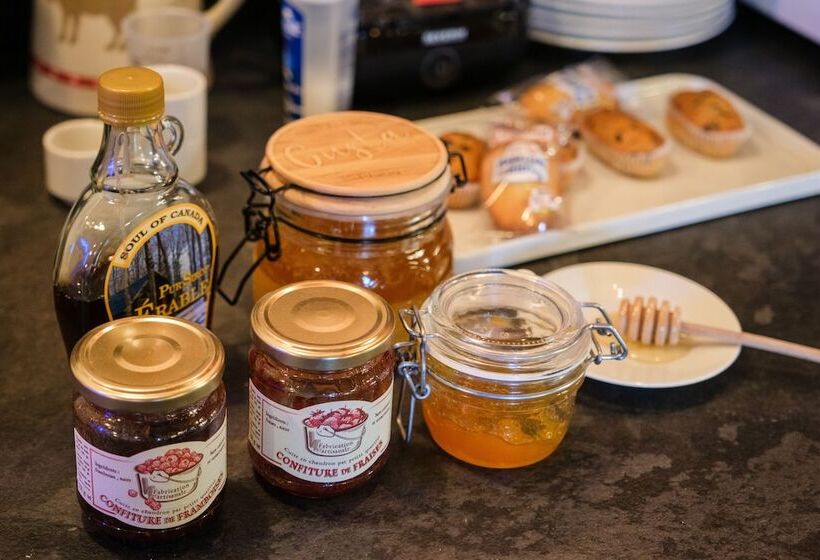 Cit Hotel Le Montreal