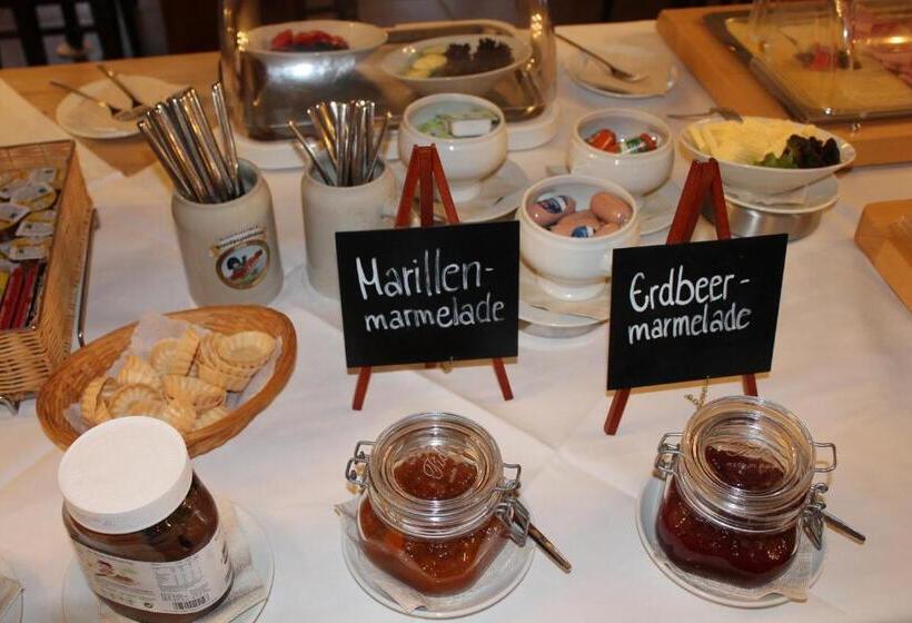 Gasthof Hotel Zur Post Samerberg