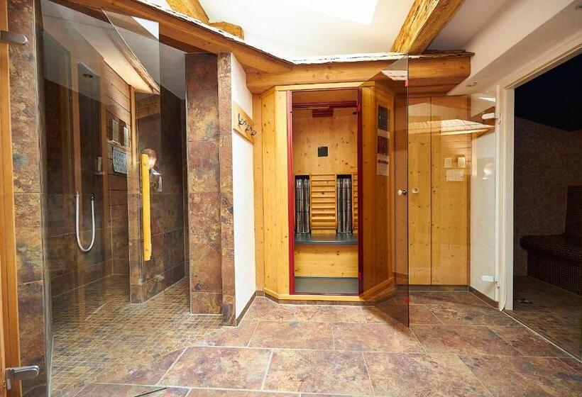 Gasthof Hotel Zur Post Samerberg