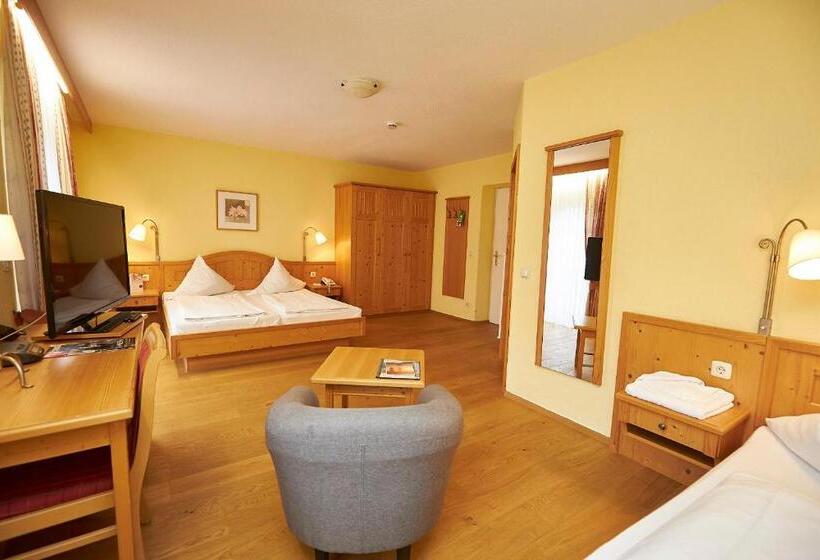 Gasthof Hotel Zur Post Samerberg