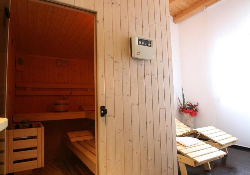 בית מלון כפרי 15.92