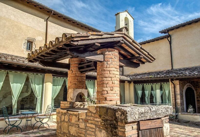 בית מלון כפרי Abbazia Collemedio Resort & Spa