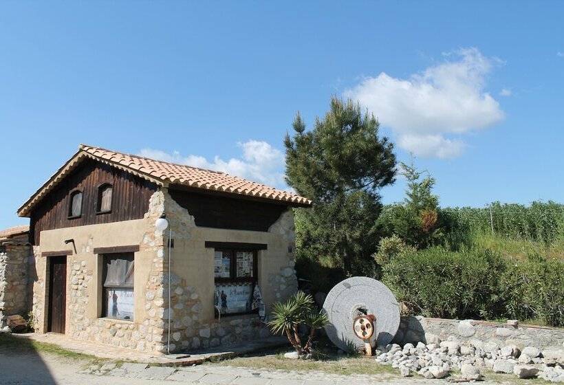 فندق Agriturismo Fassi