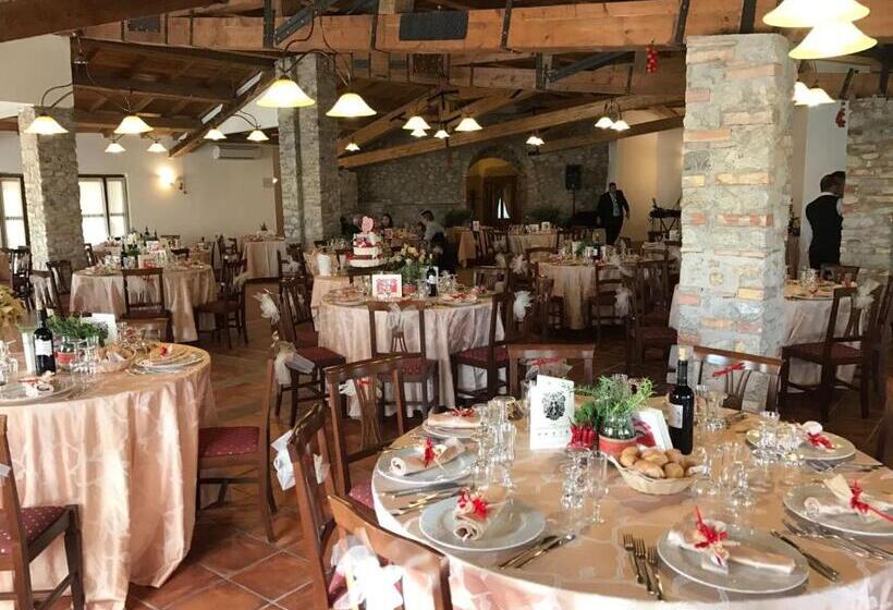 فندق Agriturismo Fassi