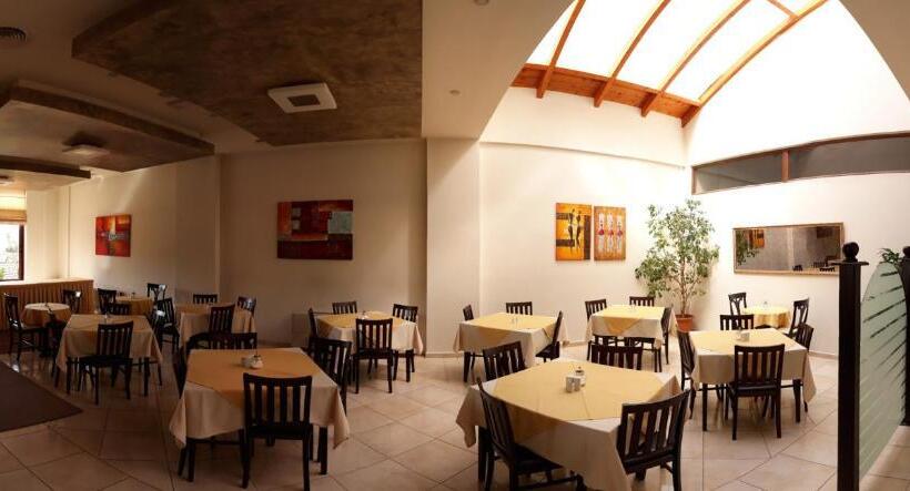 בית מלון כפרי Ahilion