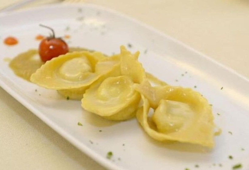 ホテル Ai Tre Amici