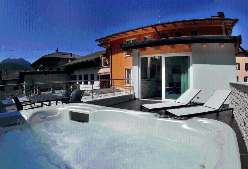 בית מלון כפרי Albergo Alla Torre