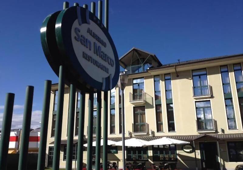 فندق Albergo Ristorante San Marco