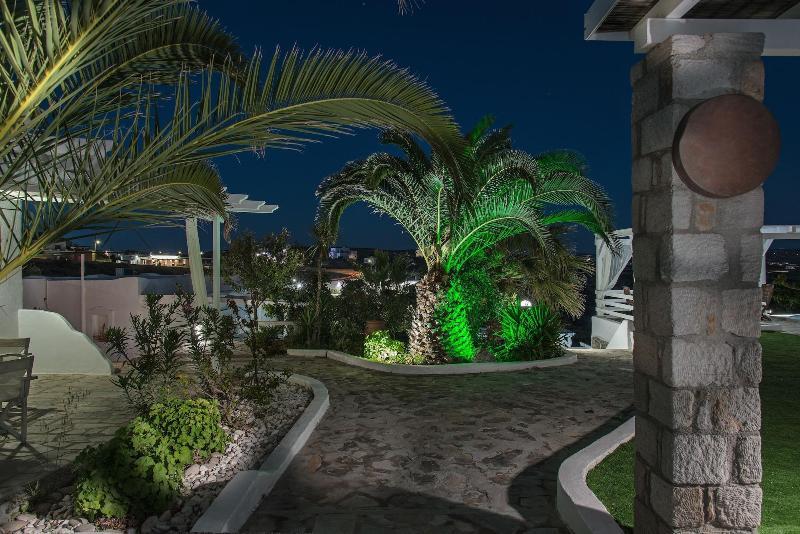 هتل Alexandros Village