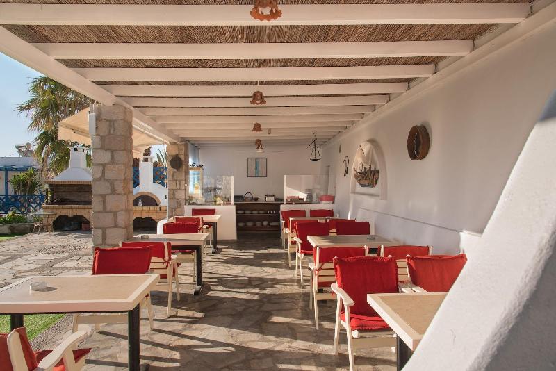 هتل Alexandros Village