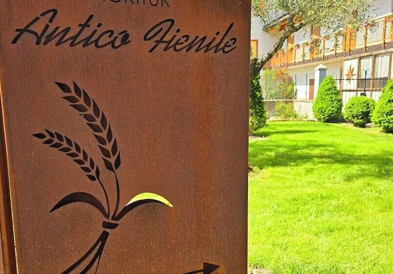 בית מלון כפרי Antico Fienile Agritur