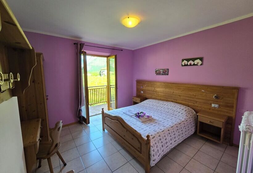 בית מלון כפרי Antico Fienile Agritur