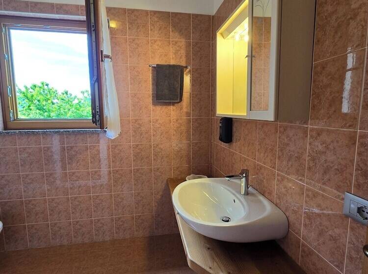 בית מלון כפרי Antico Fienile Agritur