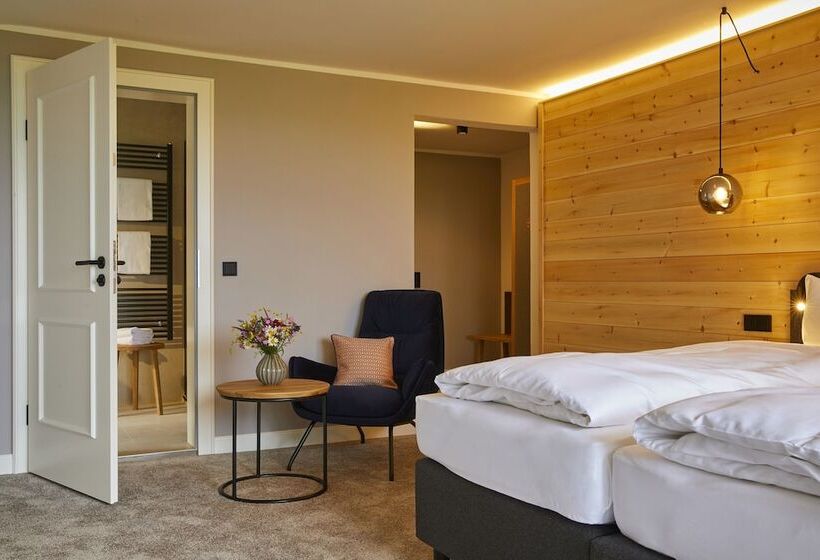 Отель Aschbacher Hof