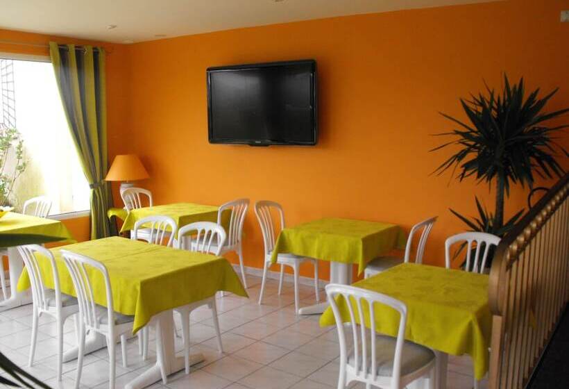 ホテル Au Moyne De Saire