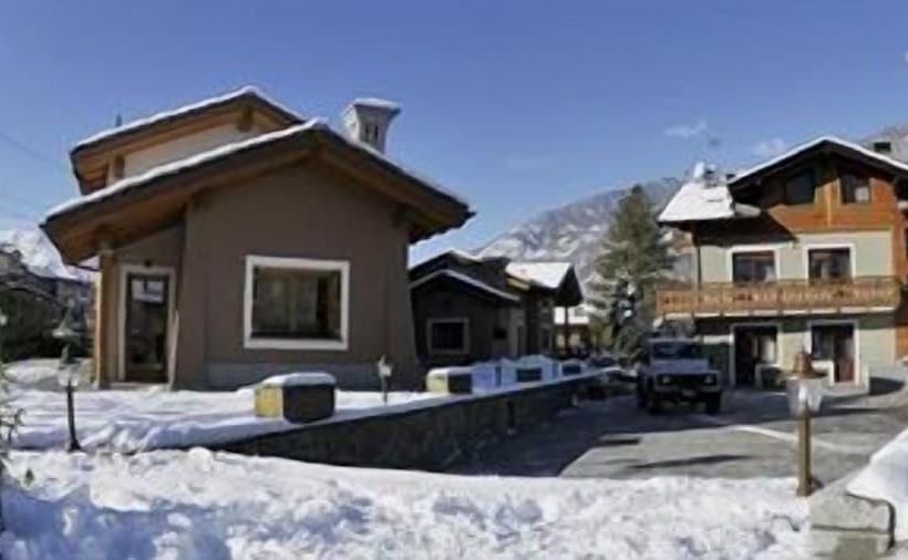 فندق Au Petit Chevrot