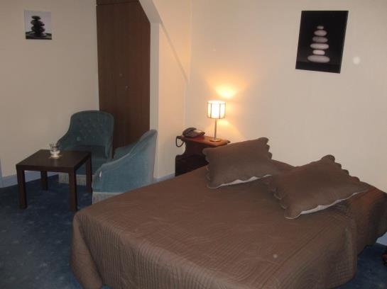 בית מלון כפרי Aux Armes De France