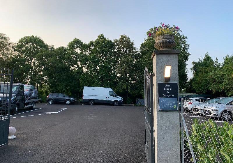 酒店 Logis Hôtel Aux Berges De L Aveyron