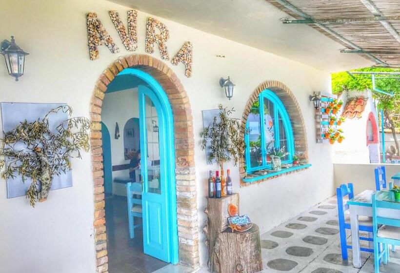 호텔 Avra Budget Beach Rooms