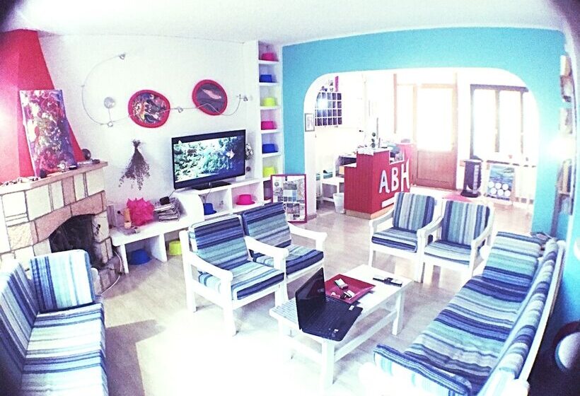 호텔 Avra Budget Beach Rooms