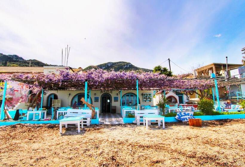 호텔 Avra Budget Beach Rooms