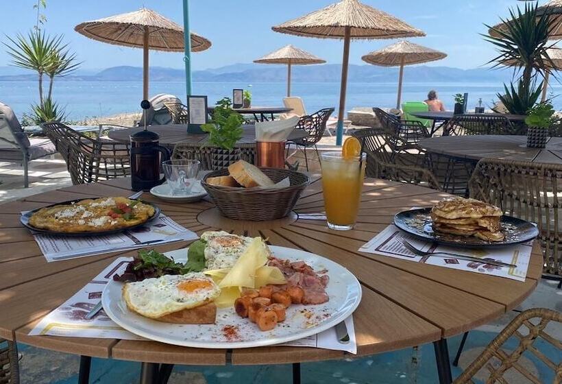 호텔 Avra Budget Beach Rooms