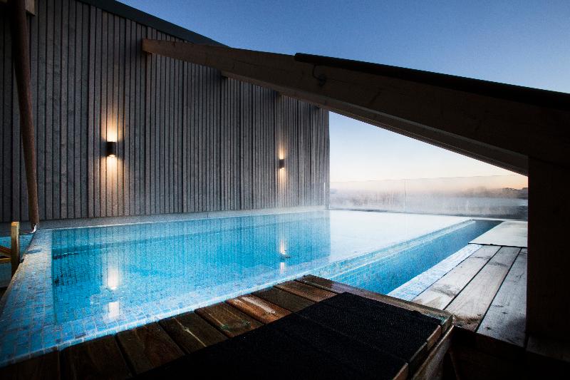 هتل Berg By Keflavik Airport