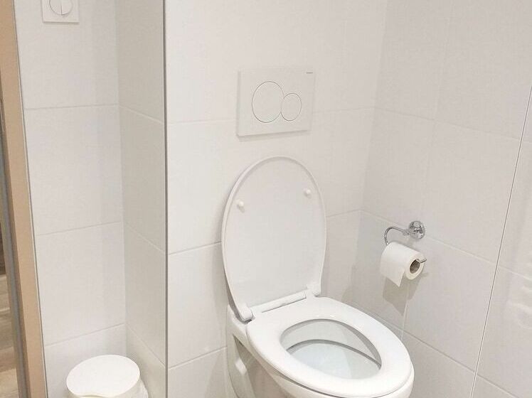 Brit Hotel Essentiel De Granville