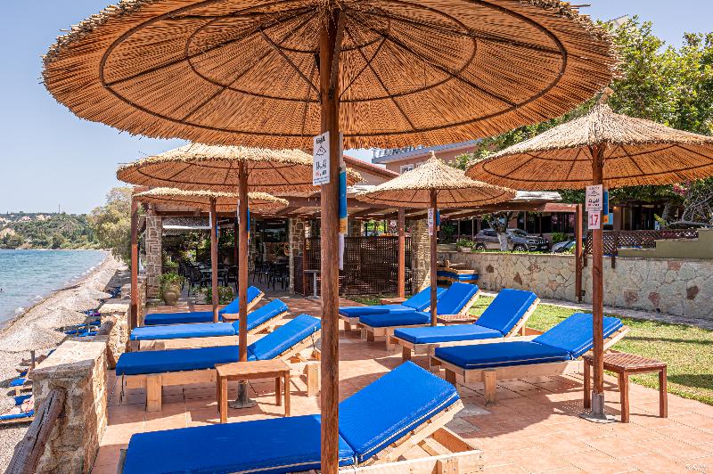 בית מלון כפרי Castella Beach