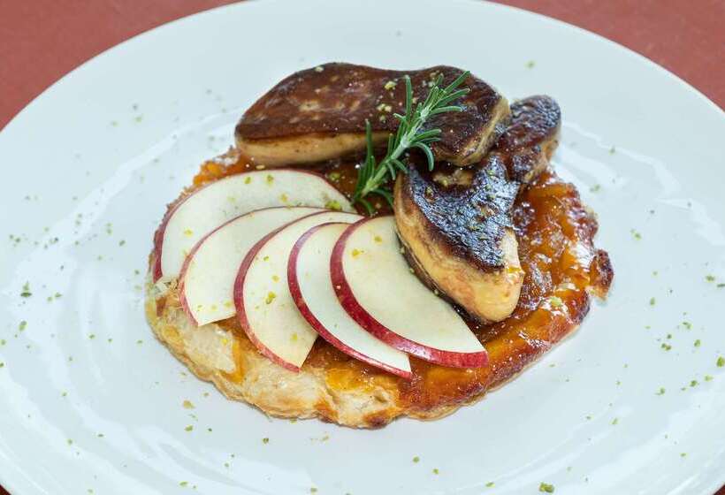 בית מלון כפרי Causse Comtal Rodez, The Originals Relais