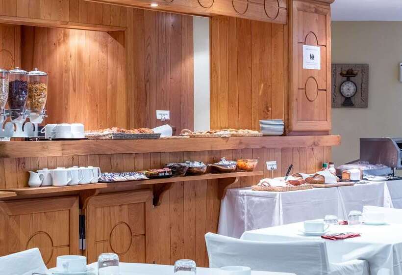 בית מלון כפרי Causse Comtal Rodez, The Originals Relais