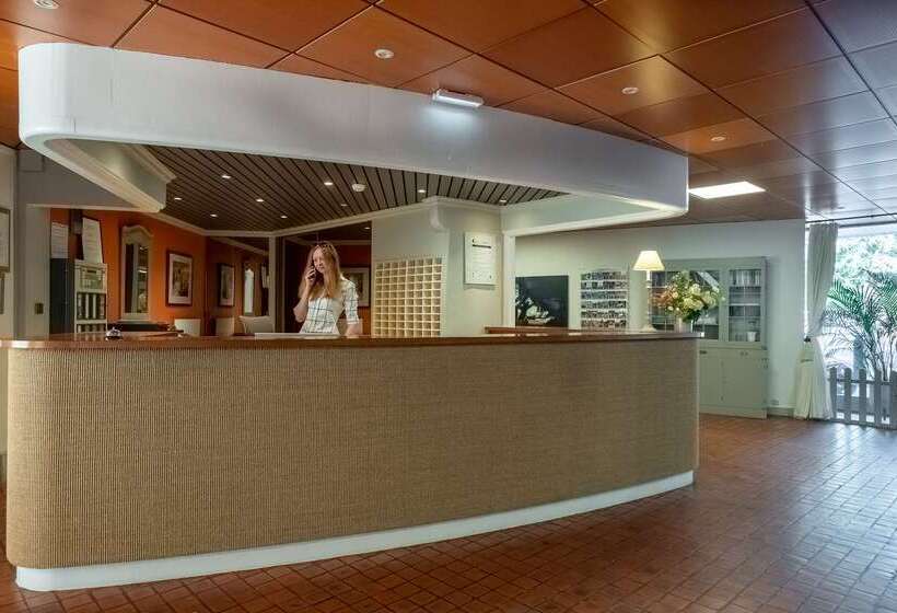 בית מלון כפרי Causse Comtal Rodez, The Originals Relais