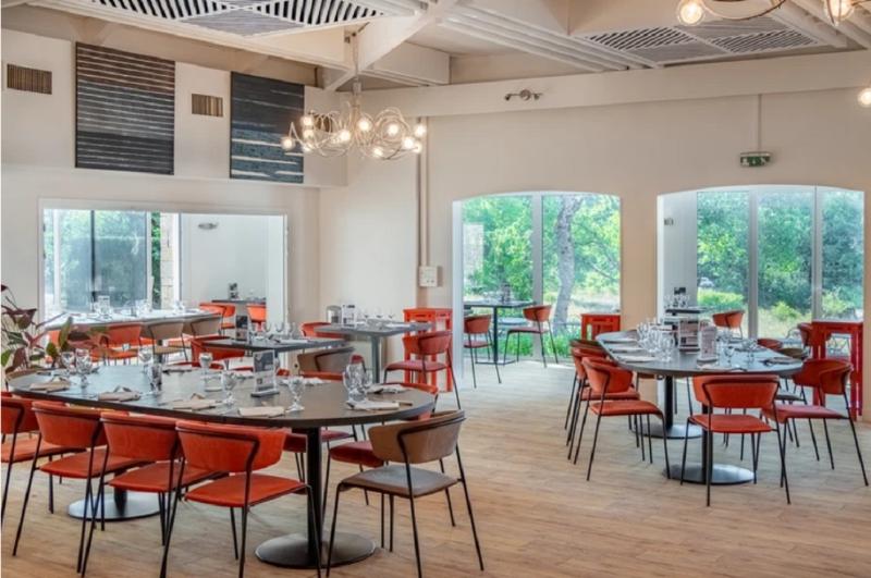酒店 Causse Comtal Rodez, The Originals Relais