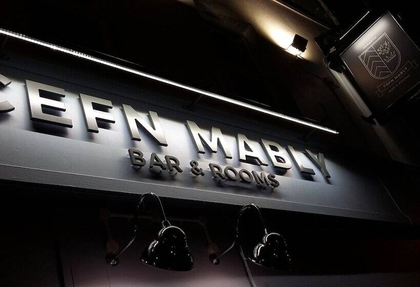 호텔 Cefn Mably