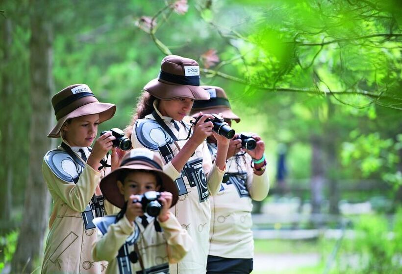 호텔 Center Parcs Les Bois-francs