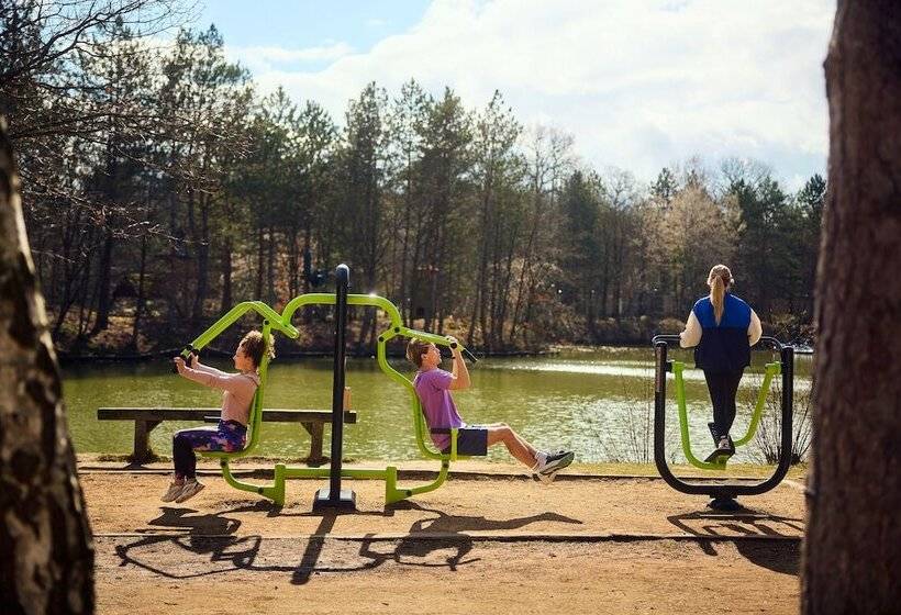 호텔 Center Parcs Les Bois-francs