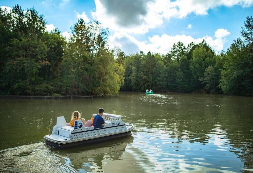 בית מלון כפרי Center Parcs Les Bois-francs