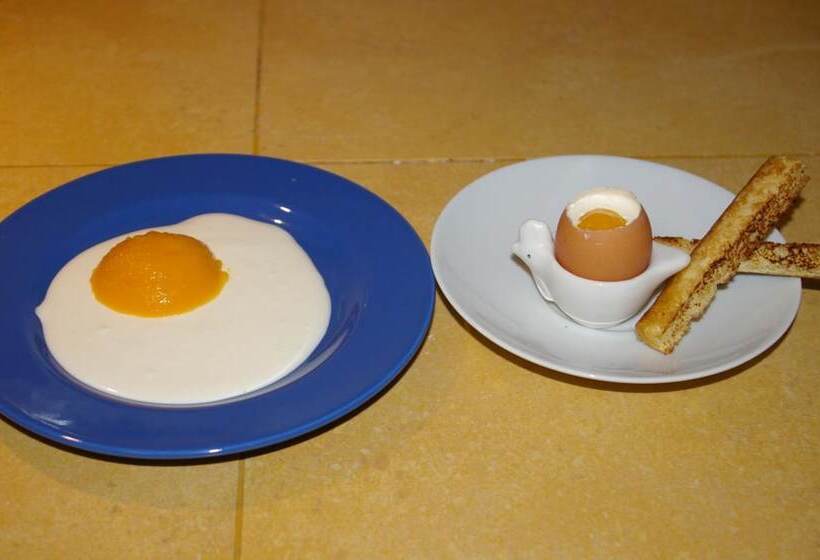 Отель La Cognée