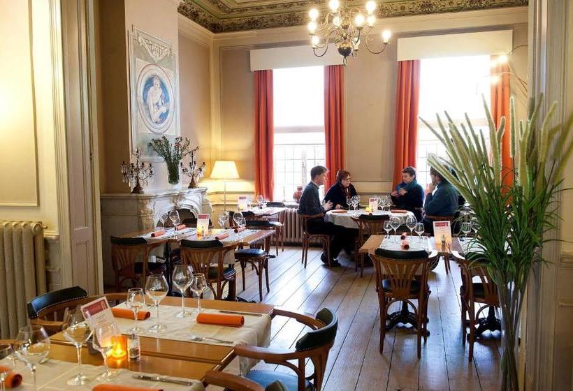 Отель Chateaubriand