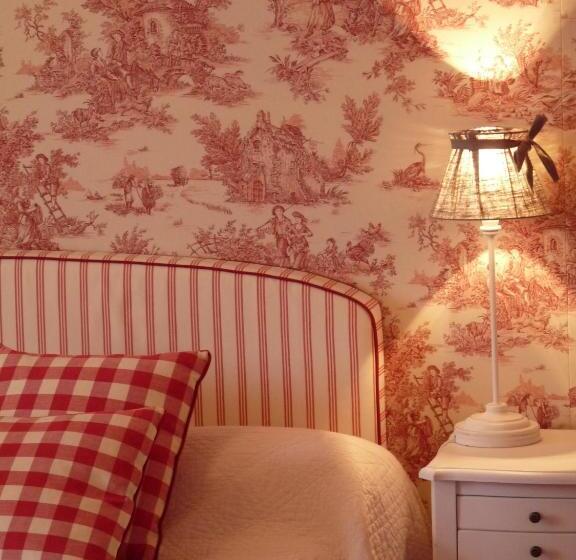 فندق Château De La Râpée Hôtel Restaurant