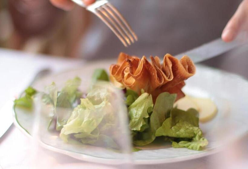 فندق Château De La Râpée Hôtel Restaurant