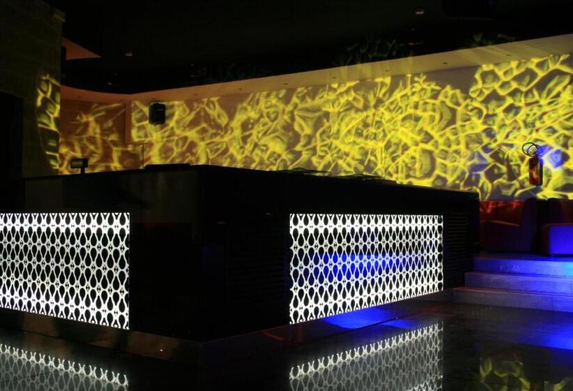 ホテル Città Della Notte